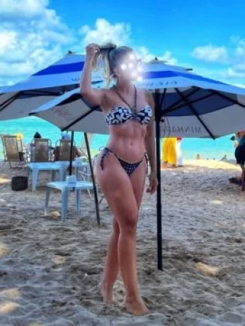 Paolla Lima — 4 / 5