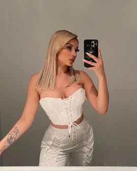 Jossiee — 2 / 5