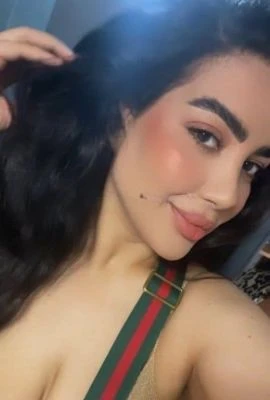 Almas, Escort, Istanbul
