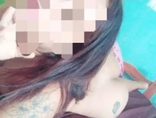 Larissa Ferreira — 2 / 9