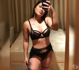 Female Escort — 2 / 3