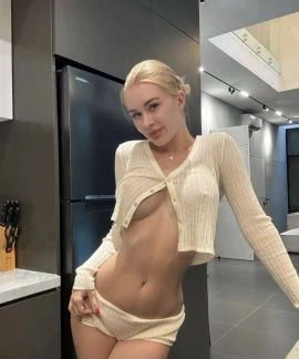 Sasha — 4 / 7