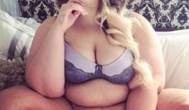 chubby sarah — 4 / 6