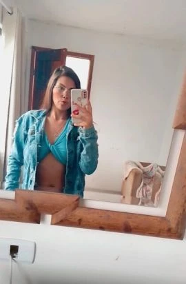 Melany Souza, Escort, Parana