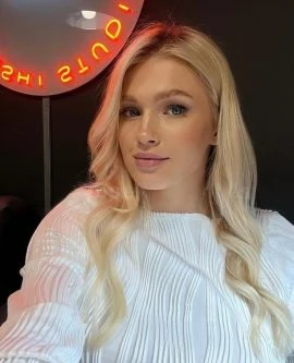 Dasha, Escort, Milan