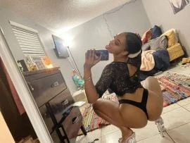Maloka, Escort, Den Haag