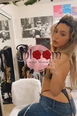 Inessa, Escort, Munich