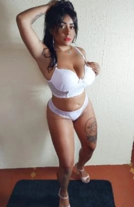 Bruna Castro — 7 / 8