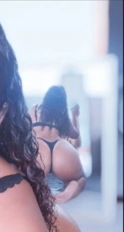 Aline Vieira — 2 / 5