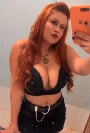 Sarah Gomes — 4 / 5