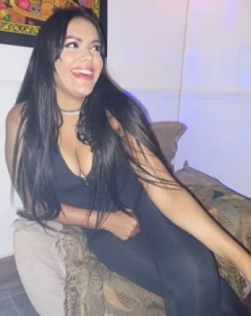 Melissa Tavares — 6 / 9