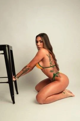 Luna Rios — 7 / 9