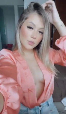 Bruninha Lima — 3 / 5