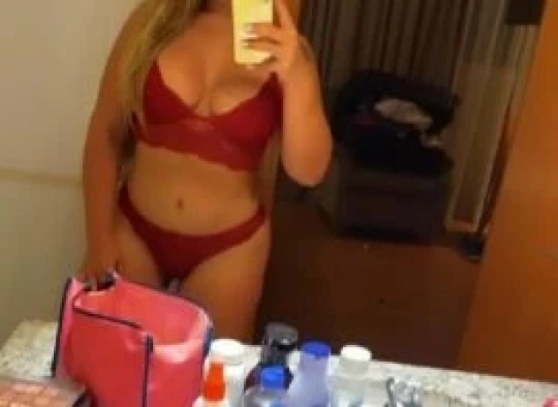 Letícia Souza — 8 / 9