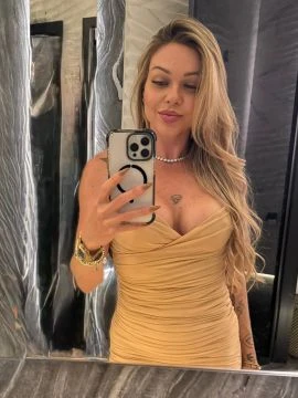 Karen — 7 / 9