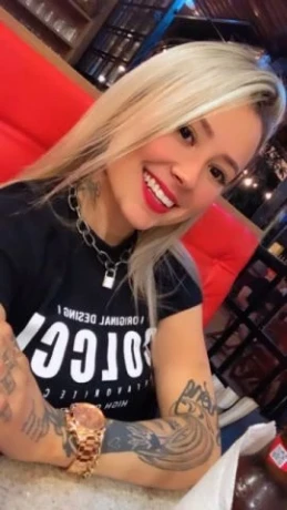 Kim Loaiza — 3 / 4