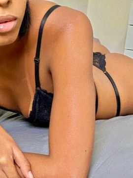 Lara Dias — 2 / 4