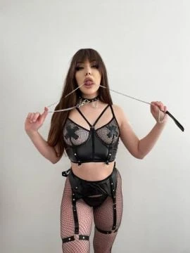 Lady Naseki — 5 / 6