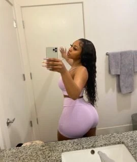 SexxyZoe — 2 / 5