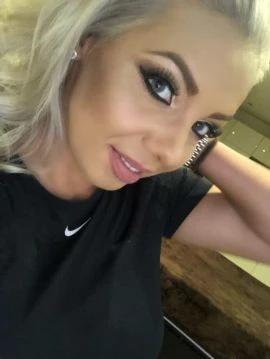 Julia — 8 / 9