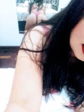 Bruna Campos — 3 / 5