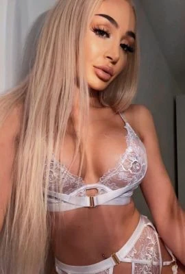 Ivy Ray — 3 / 9