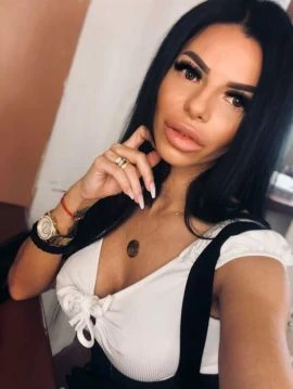 Myra, Escort, Metz