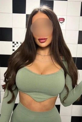 Noémie, Escort, Berlin