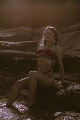 Thaís Machado — 2 / 4