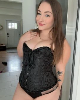 Johanna — 5 / 9