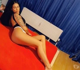 Female Escort — 4 / 7
