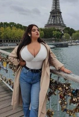 Anna, Escort, Brest