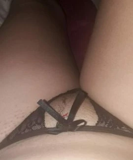 Anny Souza — 3 / 4