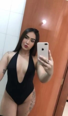 Priscila Carvalho — 2 / 5