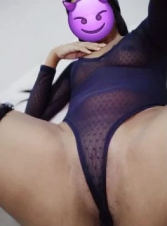 Nicolly Salvatore — 4 / 5