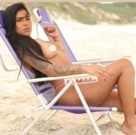 Tainá Borges — 2 / 8