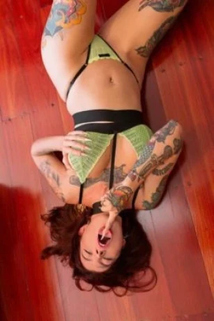 Zara Fontanelli — 4 / 5