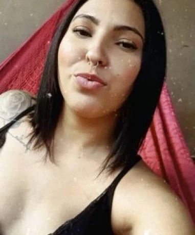 Núbia Agugliari — 2 / 5