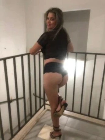 Sabrina Miller — 3 / 5