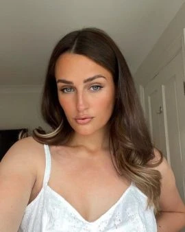 Antillona, Escort, Milan