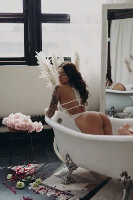 Anasteysha — 4 / 5