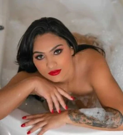 Isabela Barreto — 1 / 5