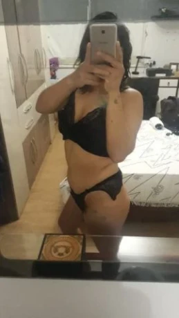 Mary Veiga — 3 / 7