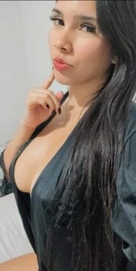 Bruna Dias — 4 / 5