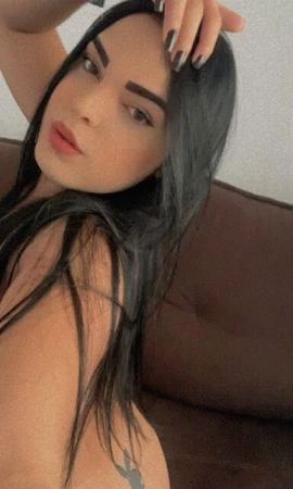 Larissa Ribeiro — 2 / 5