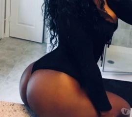 Female Escort — 2 / 9