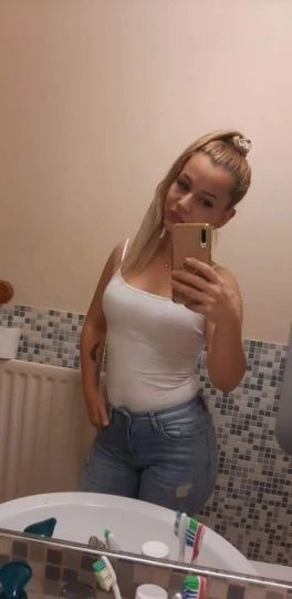 Sofia, Escort, Newcastle