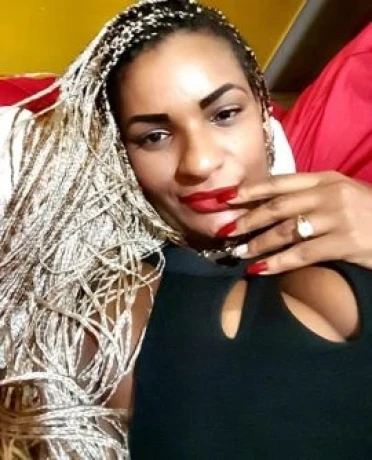 Hana Lorena — 8 / 9