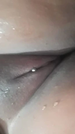 Manú Gomes — 1 / 6