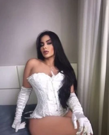 Mallú Pavanelli — 6 / 9